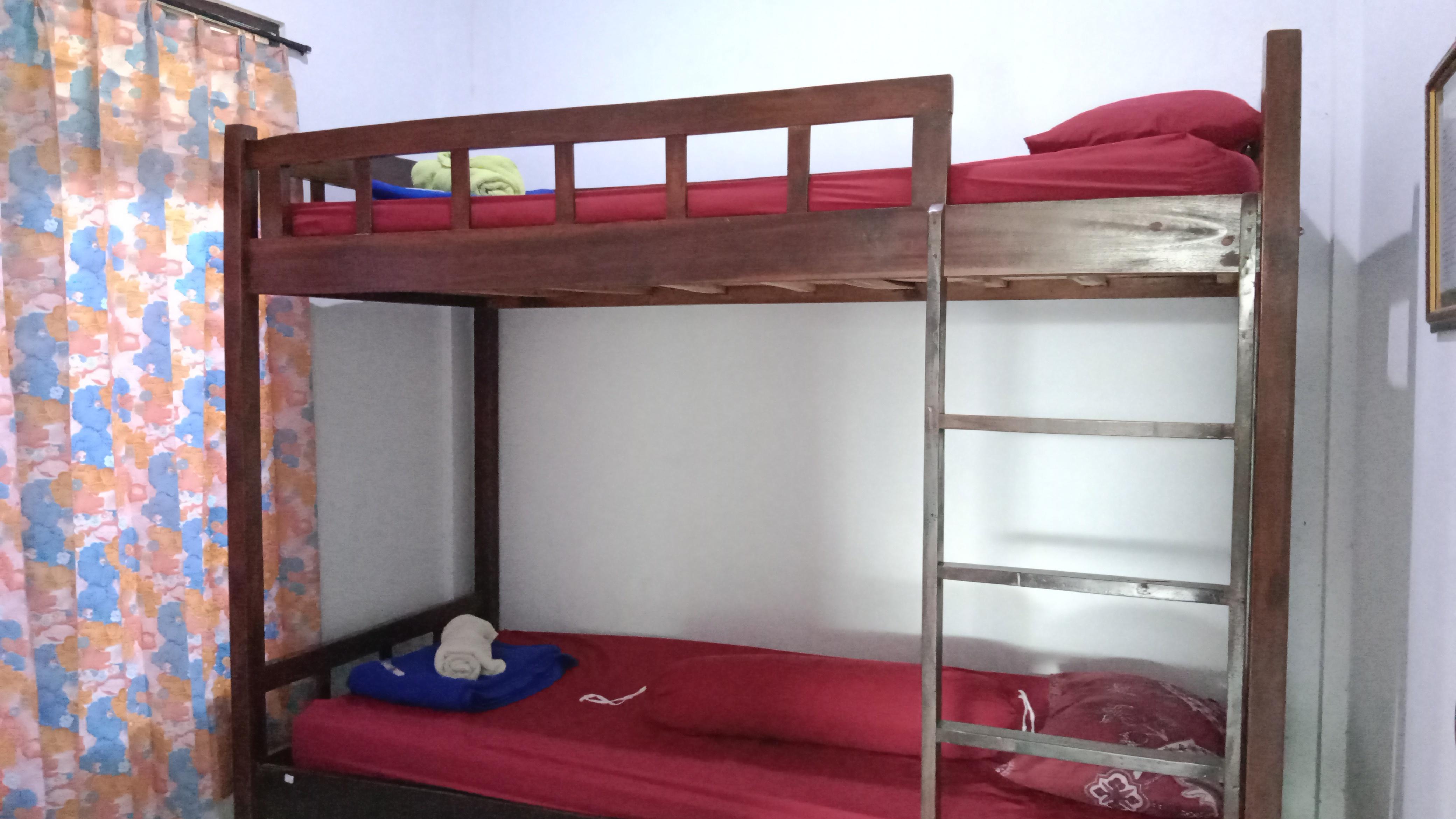 Tiga Dua Homestay Jogyakarta Zewnętrze zdjęcie