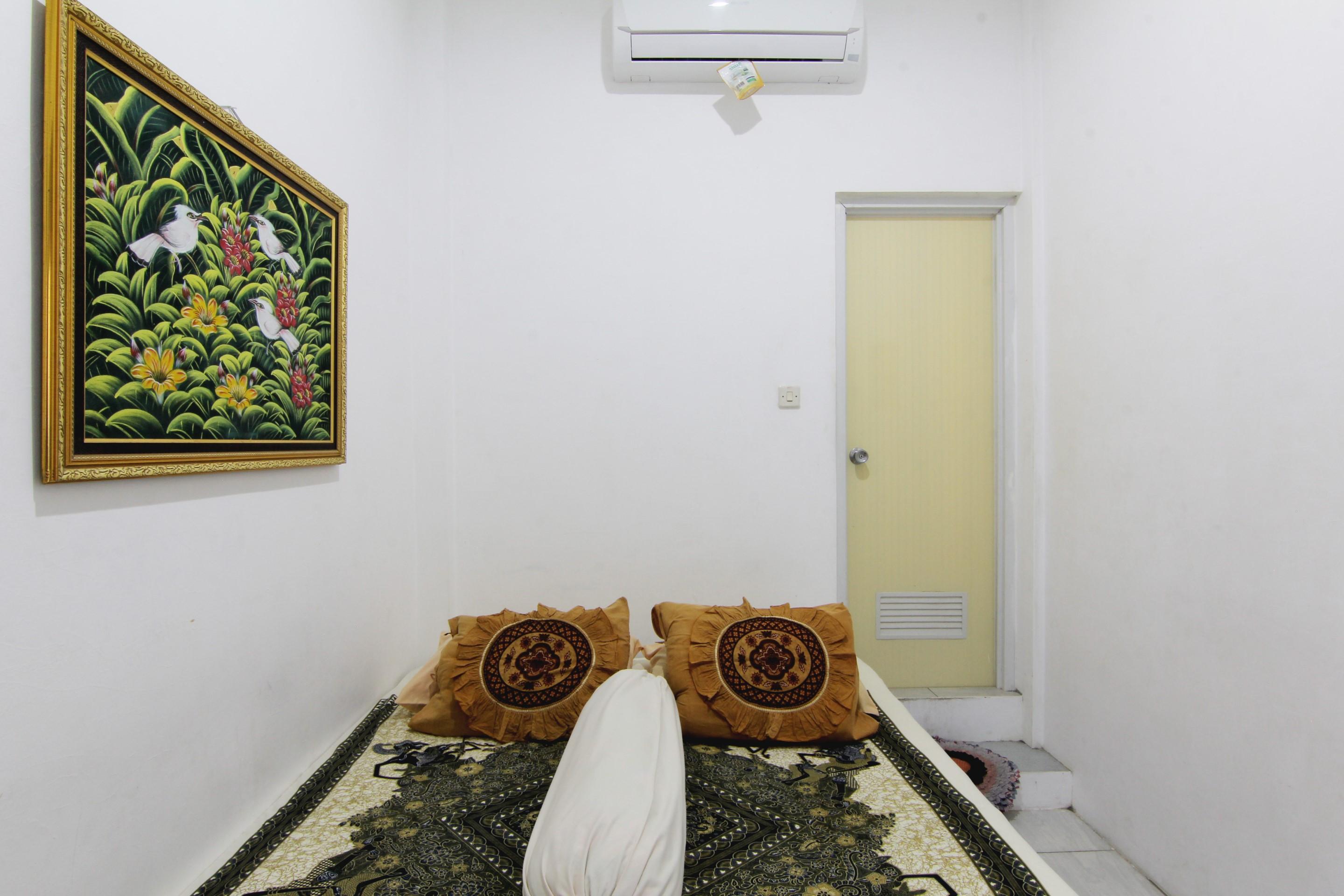 Tiga Dua Homestay Jogyakarta Zewnętrze zdjęcie